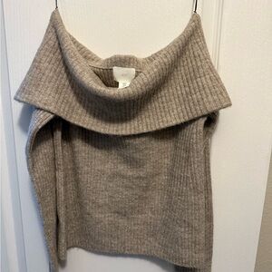 H&M Women's Tan off the shoulder Sweater